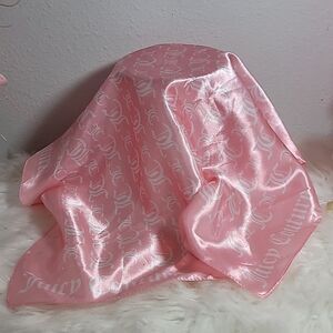 1749  JUICY COUTURE   Pink Logo Scarf NWT